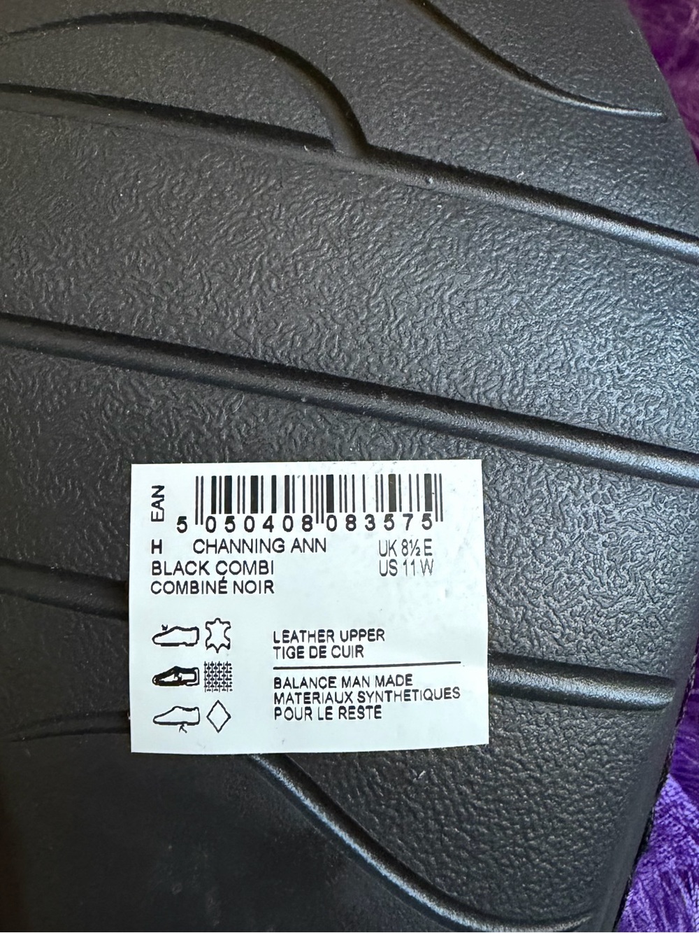 Clarks Black Leather Low Healed Boots - Picture 5 of 7